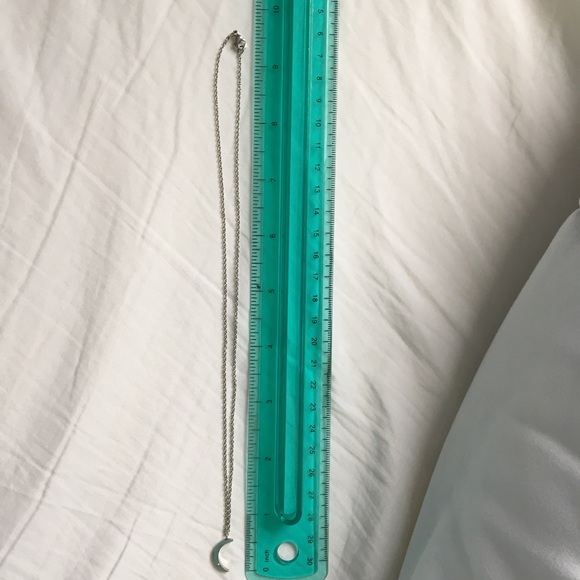 crescent moon necklace - Picture 3 of 4